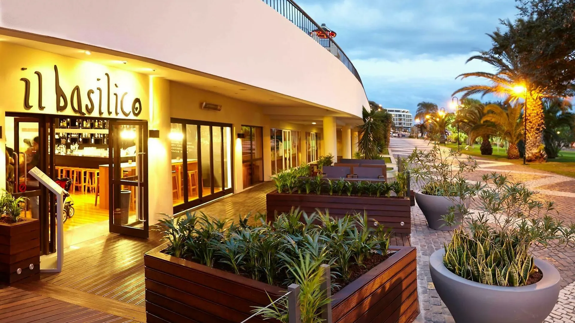 Apartahotel Suite Hotel Eden Mar - PortoBay Funchal